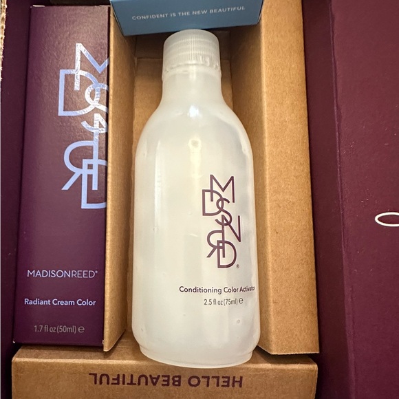 Madison Reed Hair Color Kit Color 5.5NNN - Picture 3 of 5